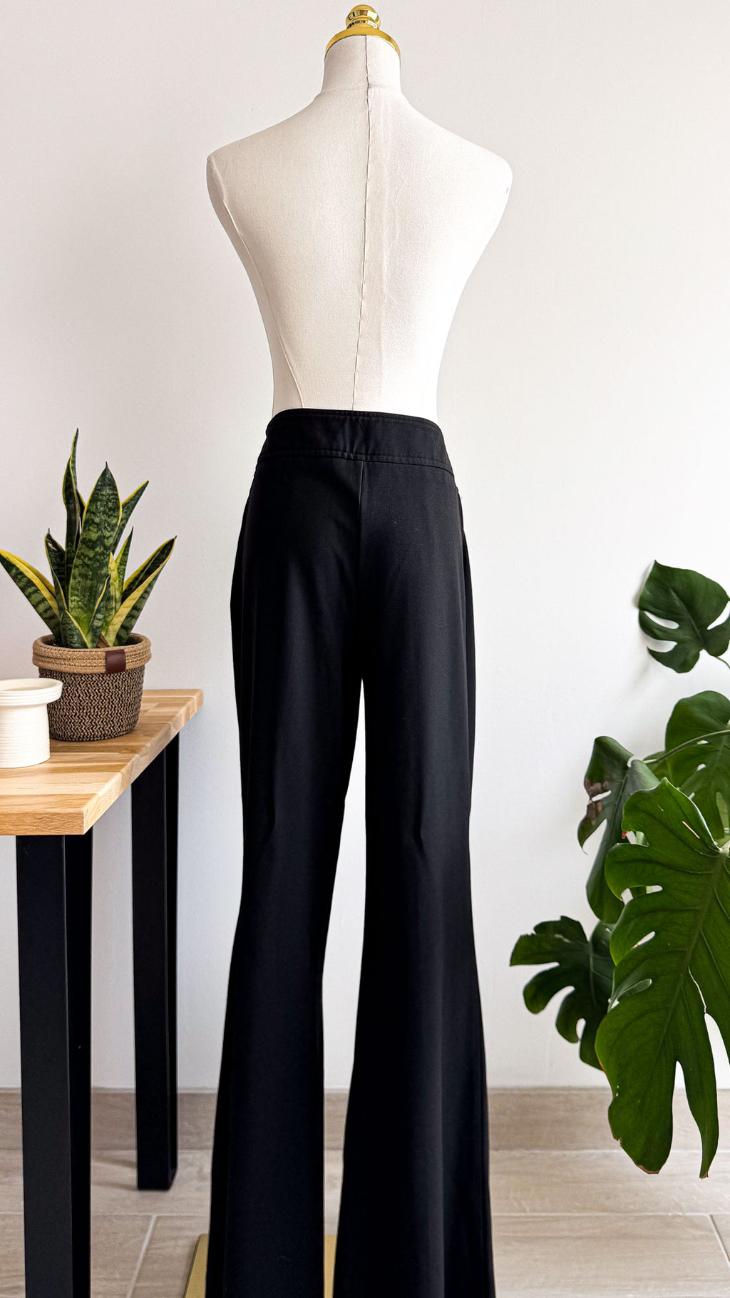 Pantalon noir flare femme Kiabi taille 46 élégant
