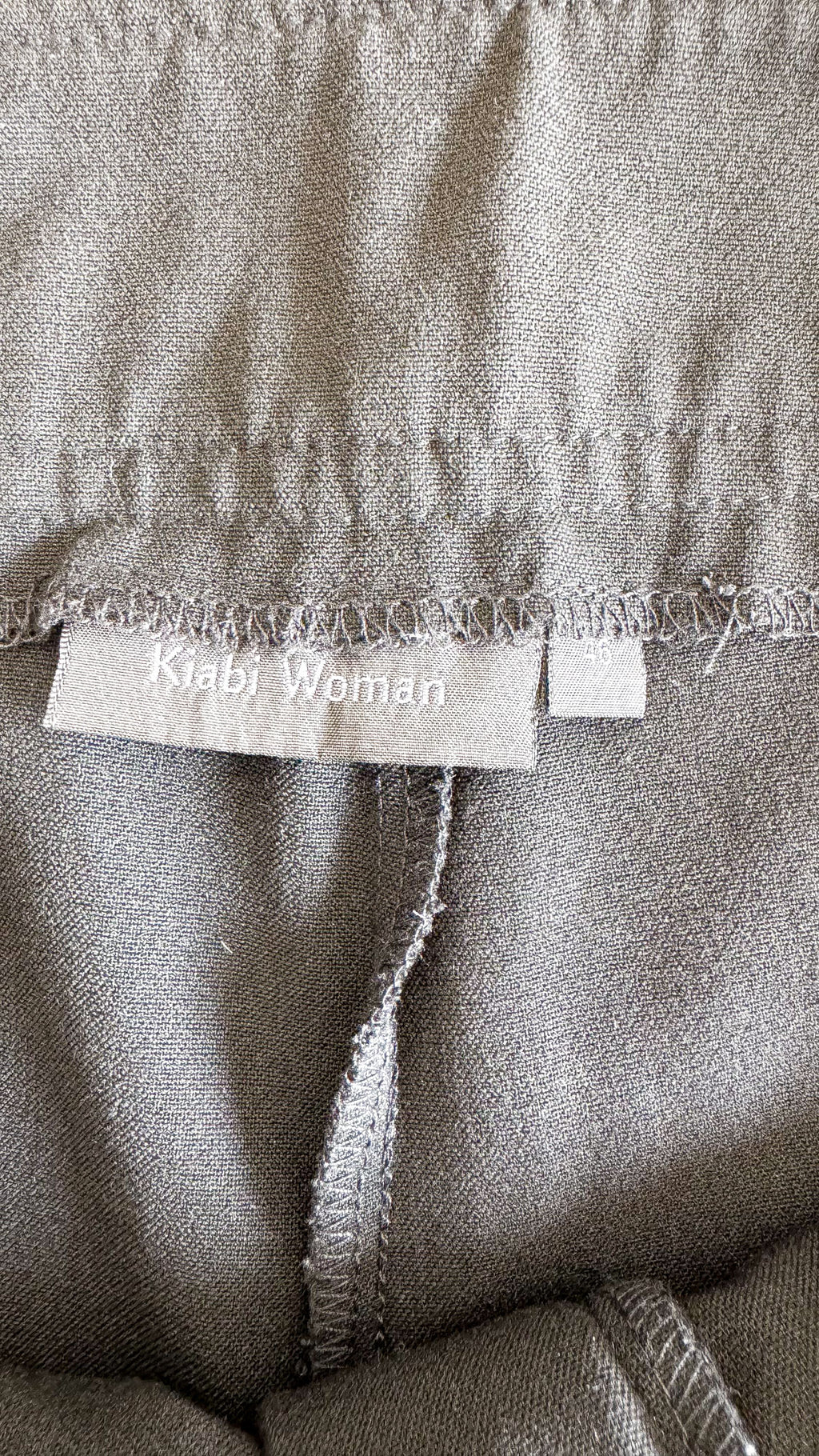 Pantalon noir flare femme Kiabi taille 46 élégant