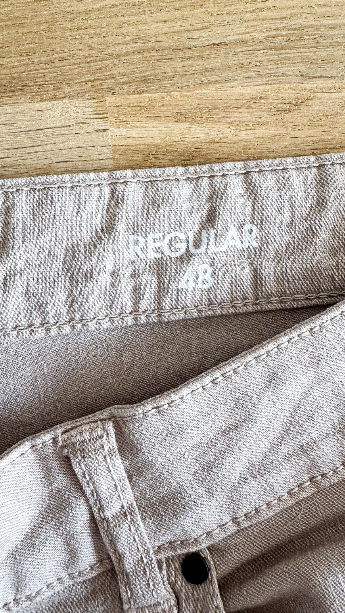 Jean beige Monoprix regular 48 coton