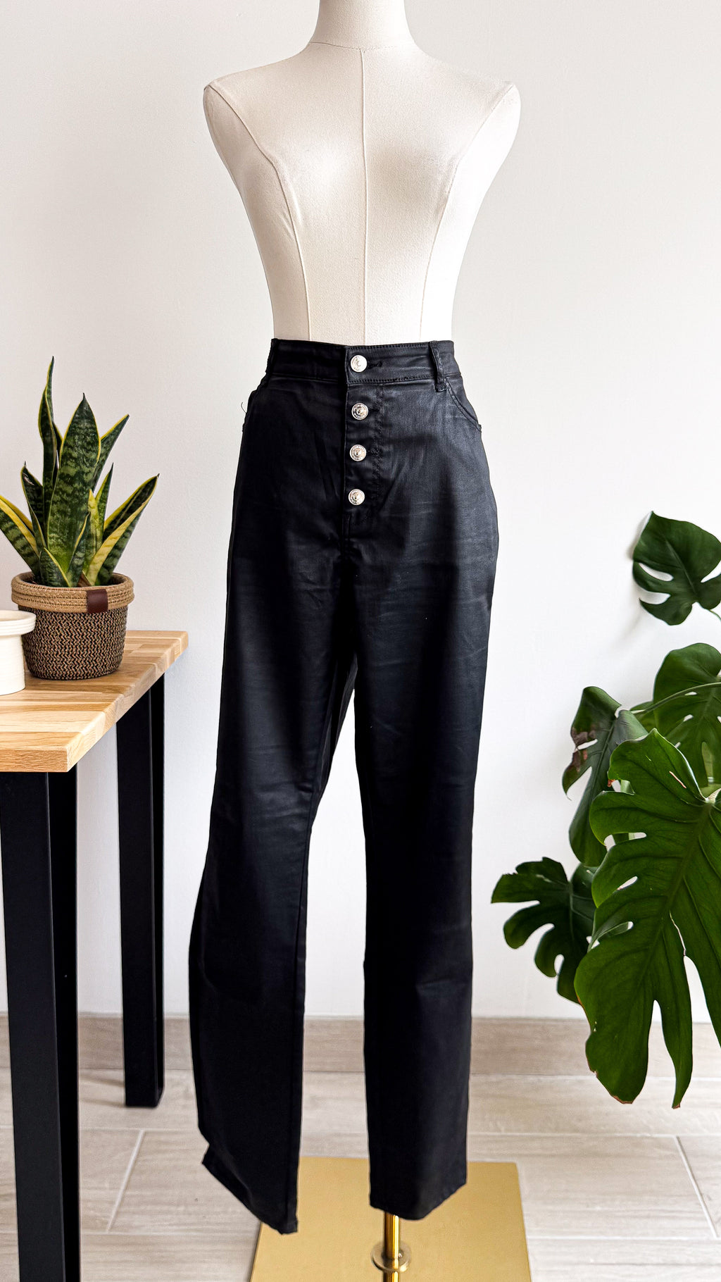 Jean noir enduit Kiabi femme 48 taille haute