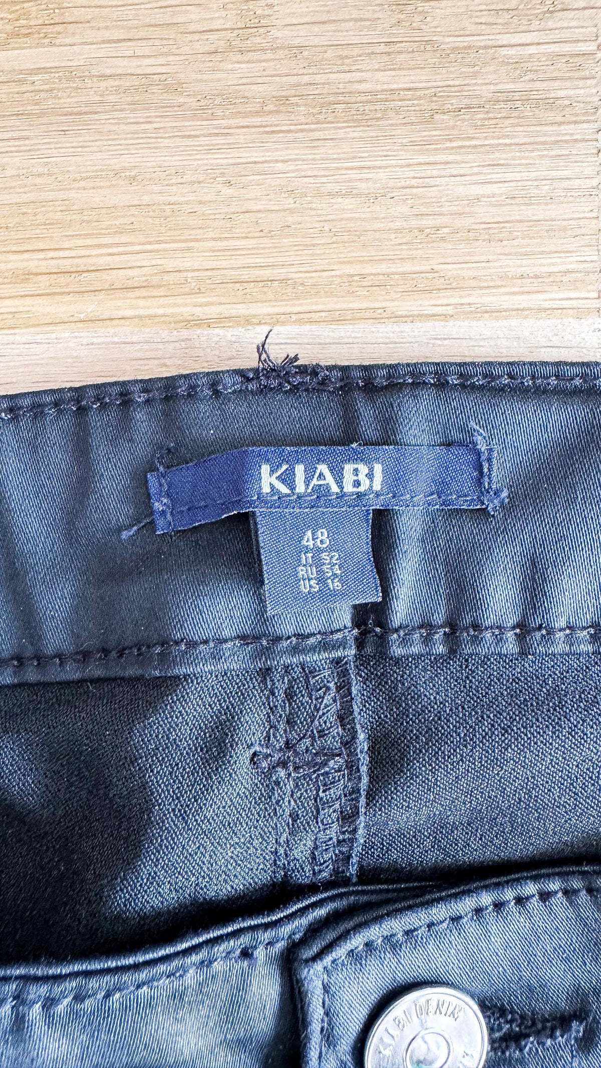 Jean noir enduit Kiabi femme 48 taille haute