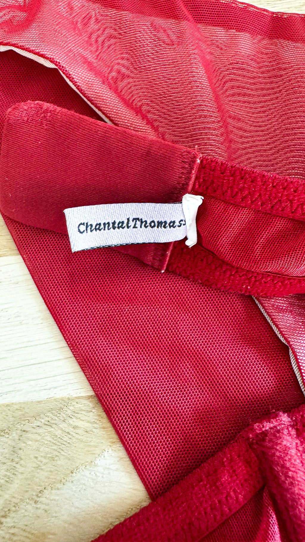 Ensemble résille rouge 85B - Chantal Thomass