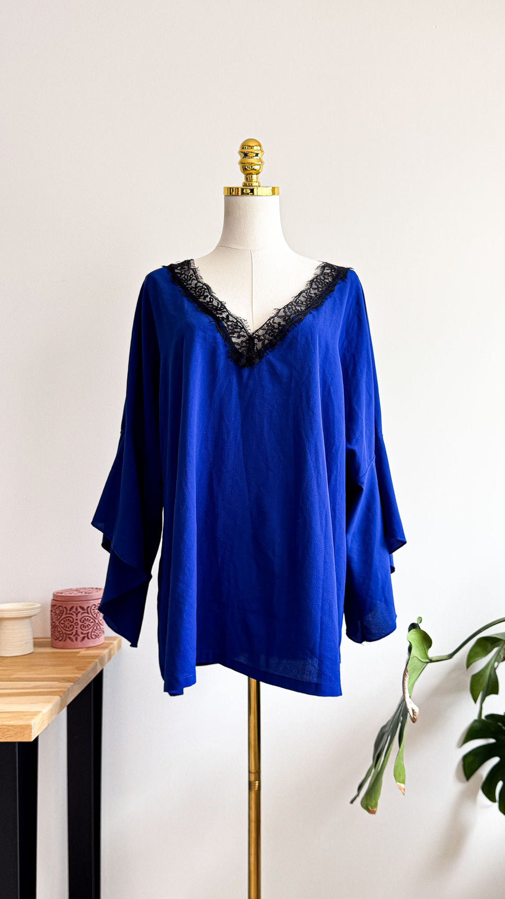 Blouse Shein bleu électrique dentelle grande taille 3XL