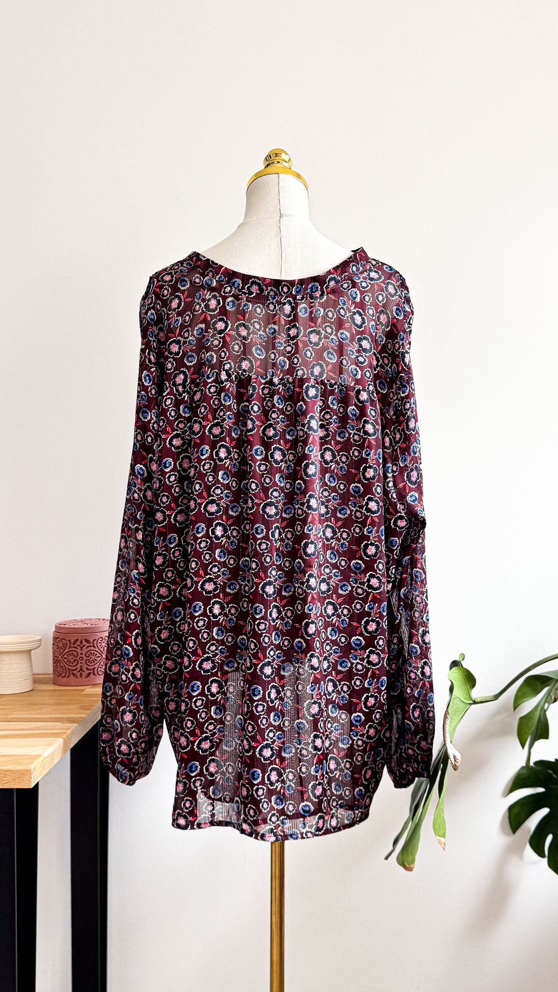 Blouse Kiabi bordeaux fleurie grande taille 50/52