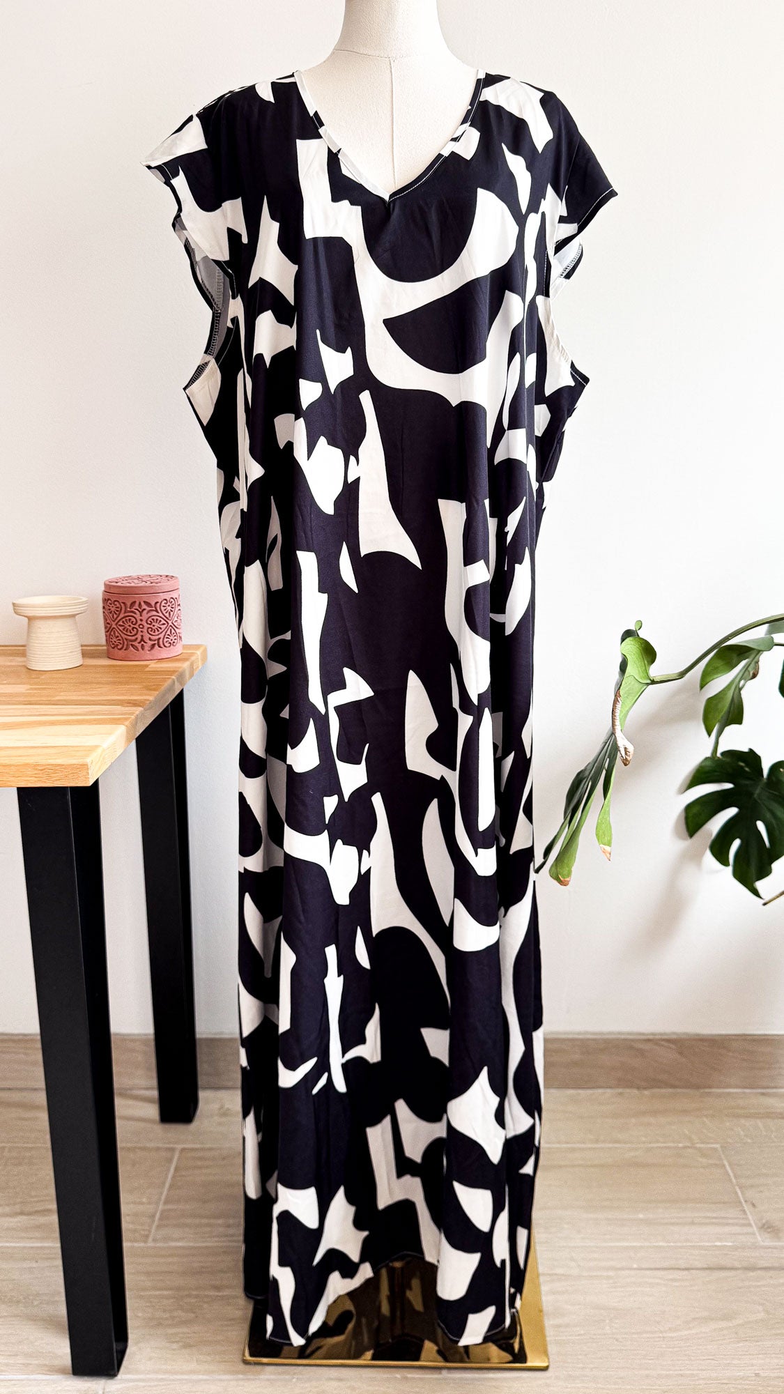 Robe kaftan imprimé abstrait noir/blanc 5XL