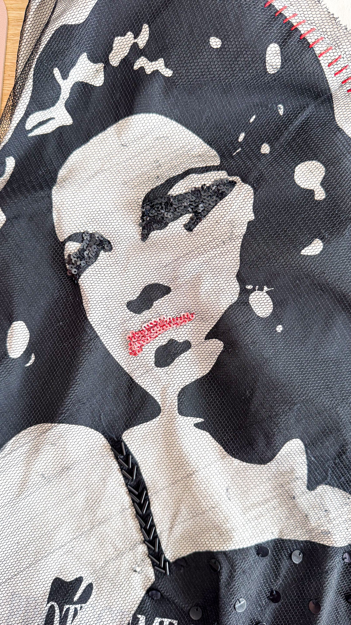 Ensemble veste jupe imprimé portrait sequins - Giani F