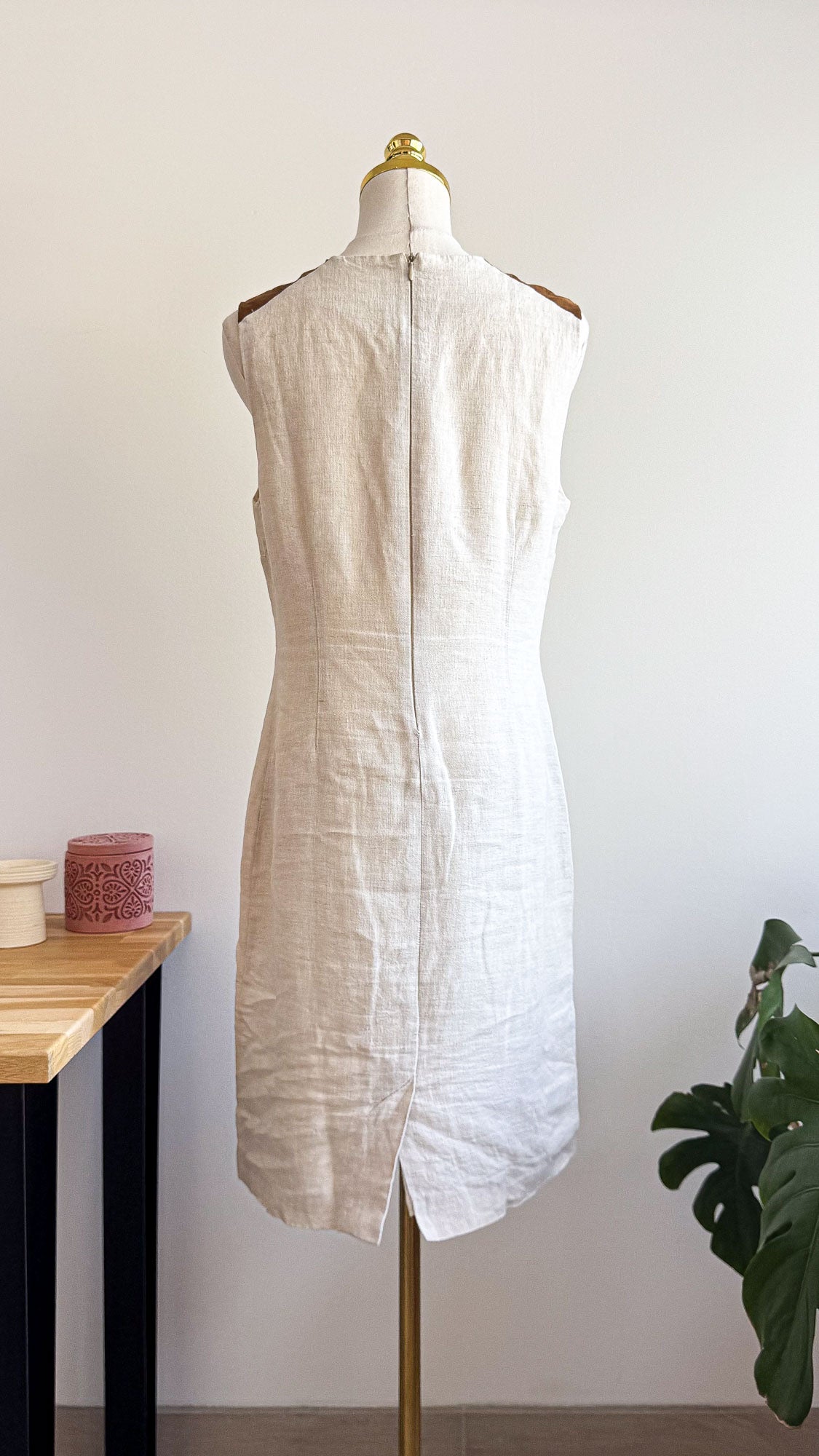 Robe lin perles bois col V 40 - Burton of London