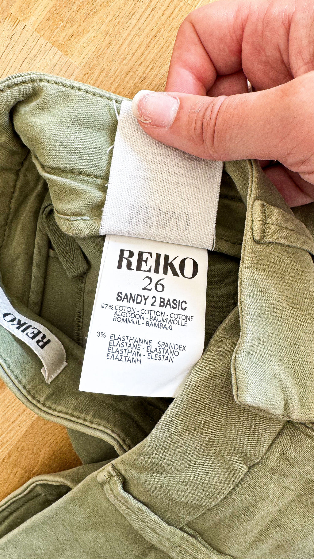 Chino vert sauge coupe droite 26 (36) - Reiko