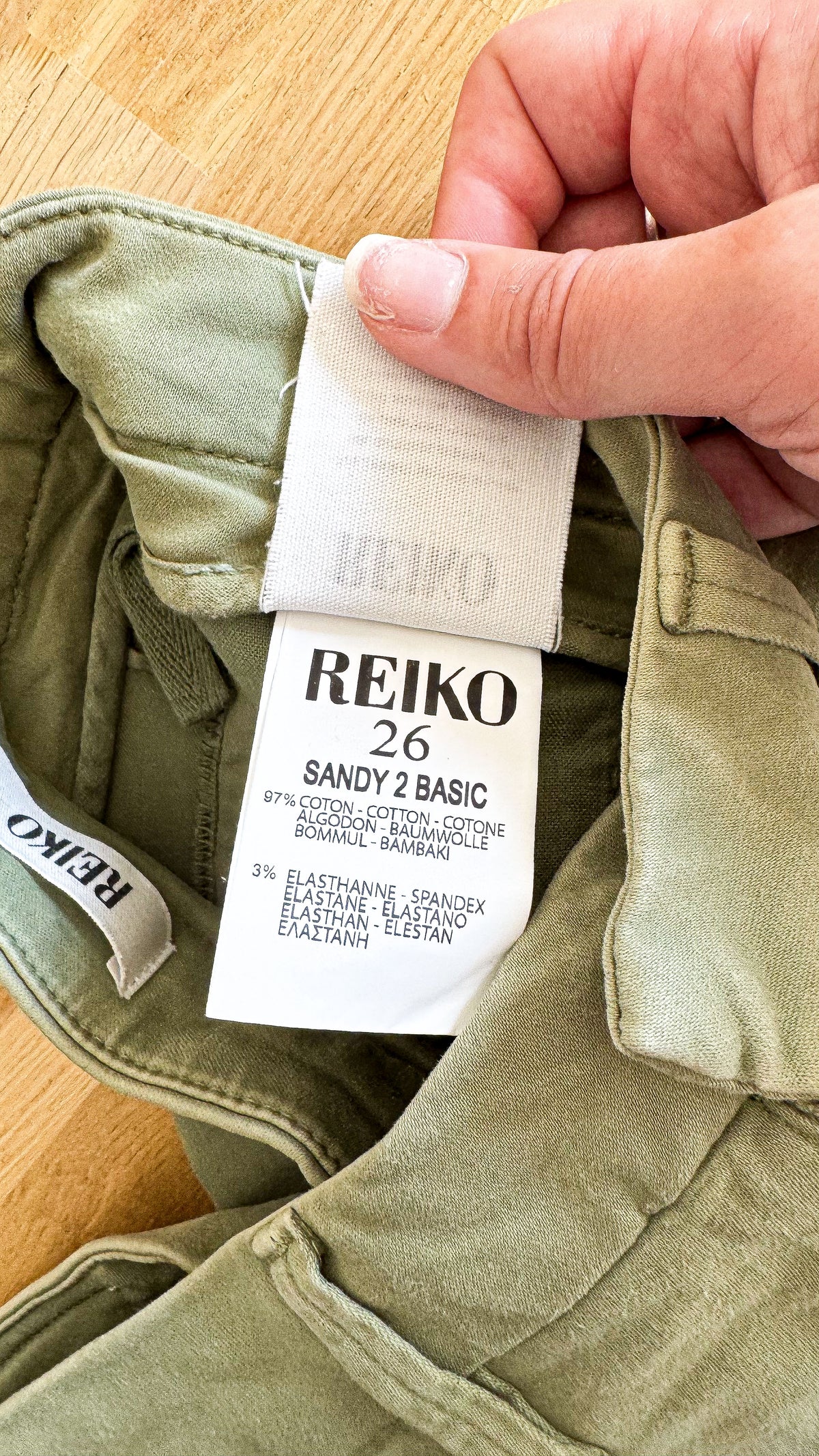Chino vert sauge coupe droite 26 (36) - Reiko