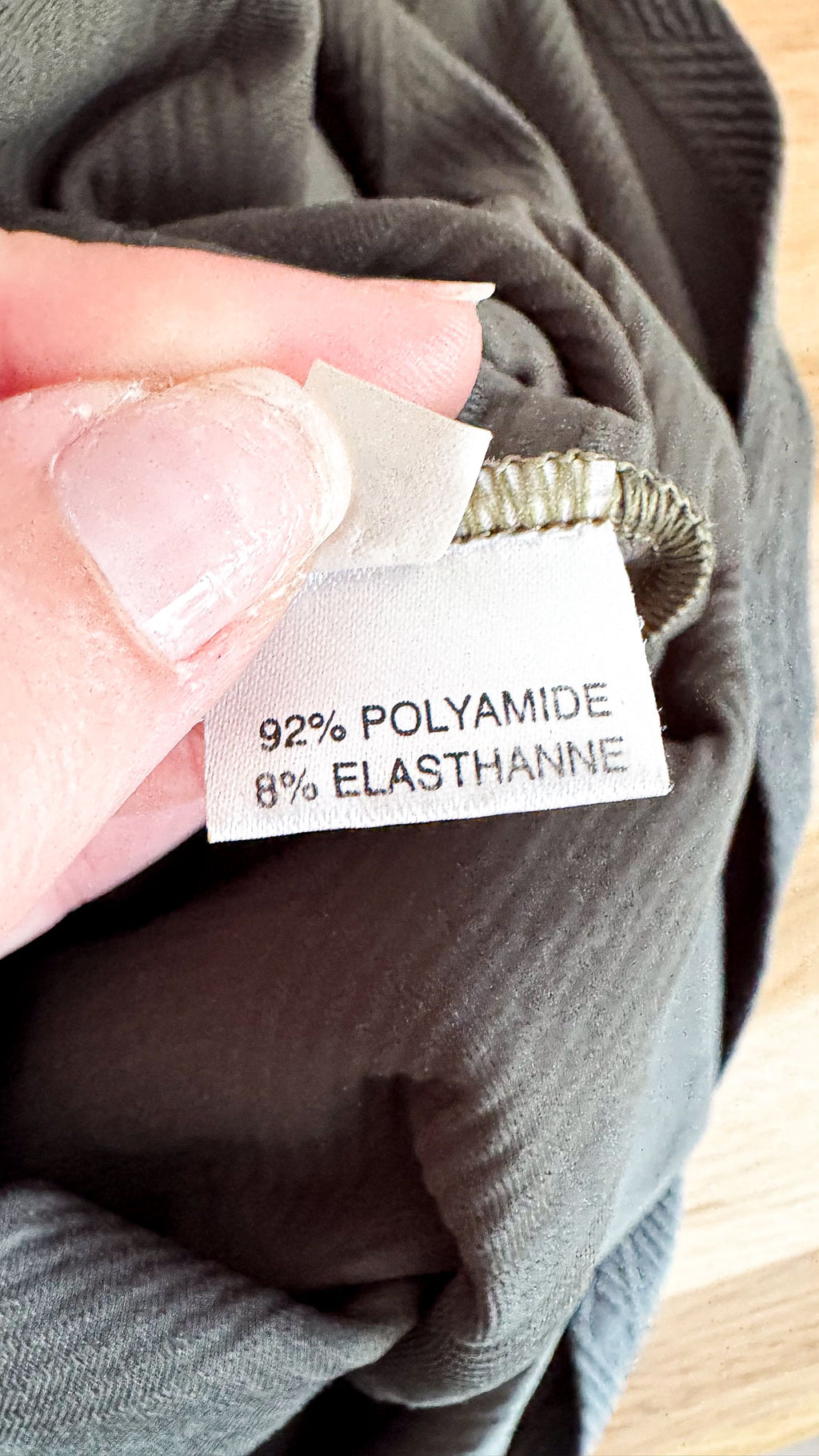 Robe évasée texturée col V T2 - Paradox