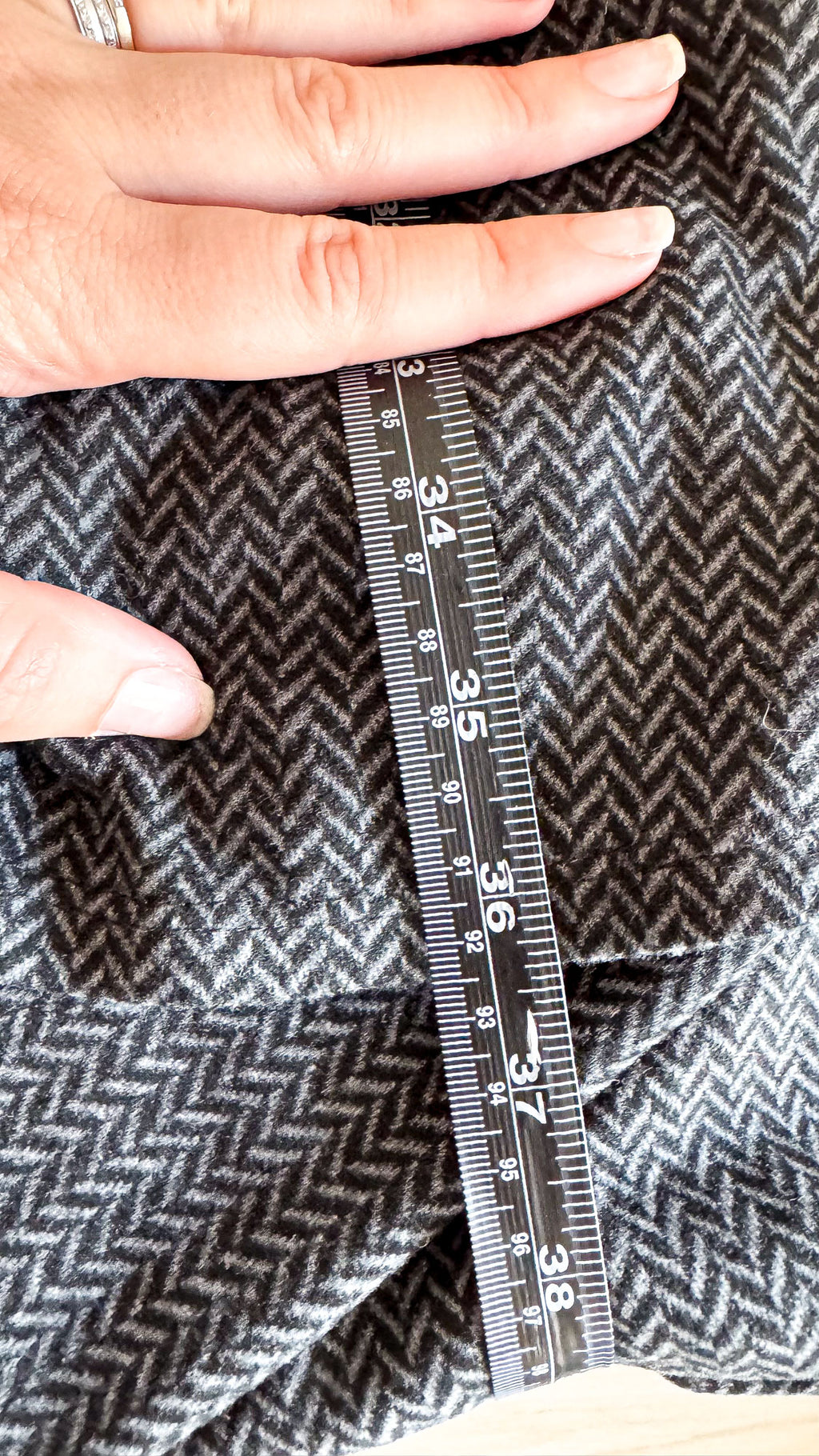 Robe chevron col cuir poches L - Moka's Paris