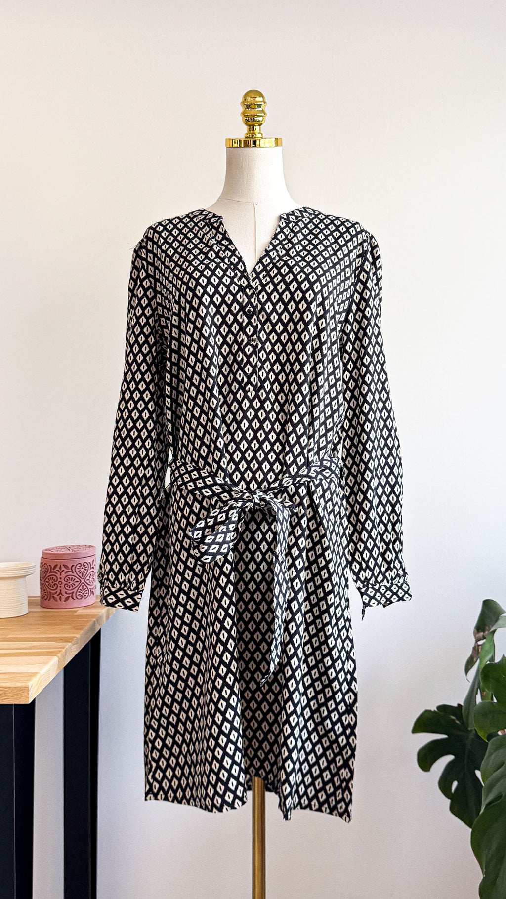 Robe longue motif ikat manches longues M - Deeluxe