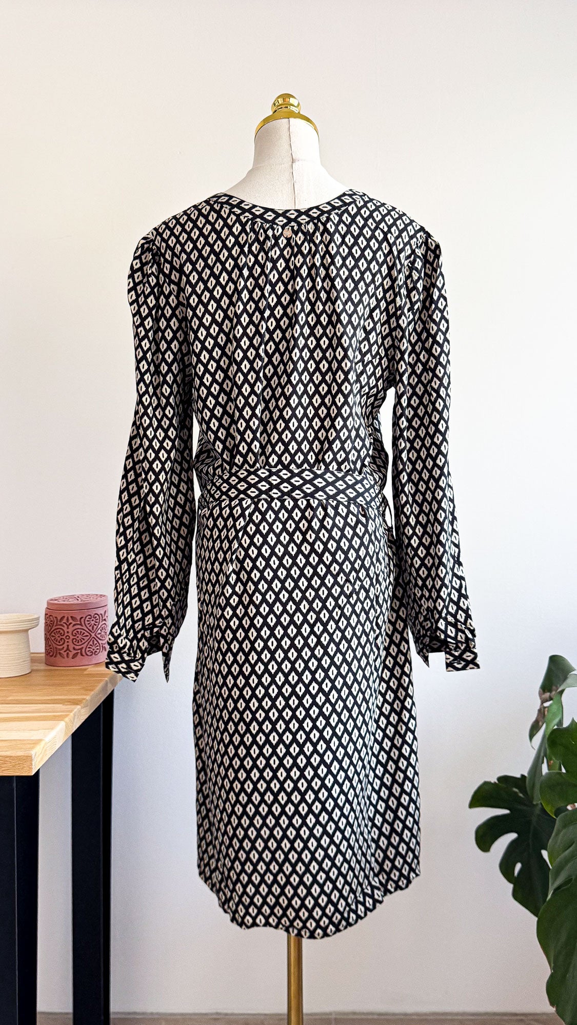Robe longue motif ikat manches longues M - Deeluxe