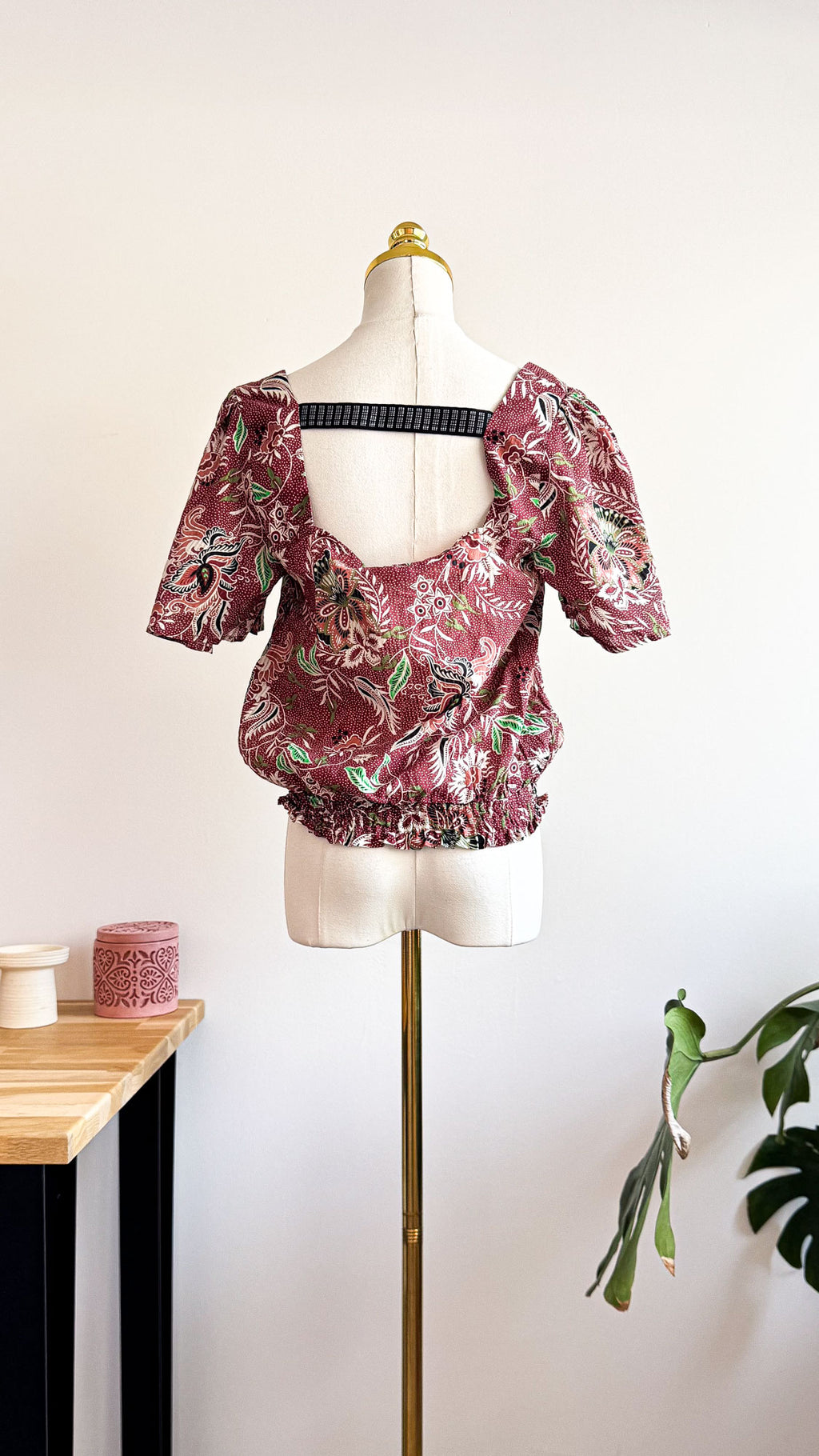 Blouse Cache Cache Bloheaven rouge T40 neuve étiquette