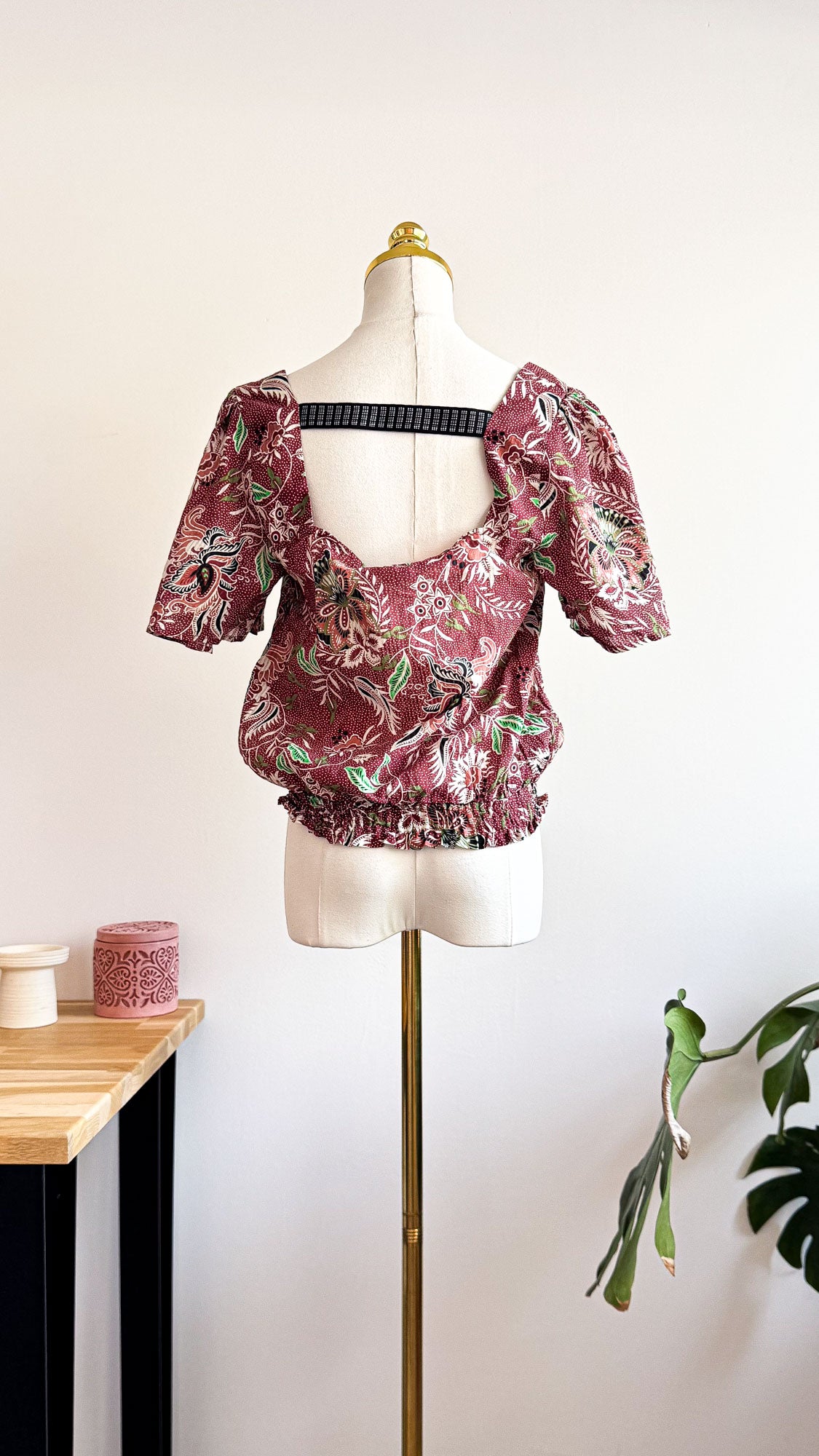 Blouse Cache Cache Bloheaven rouge T40 neuve étiquette