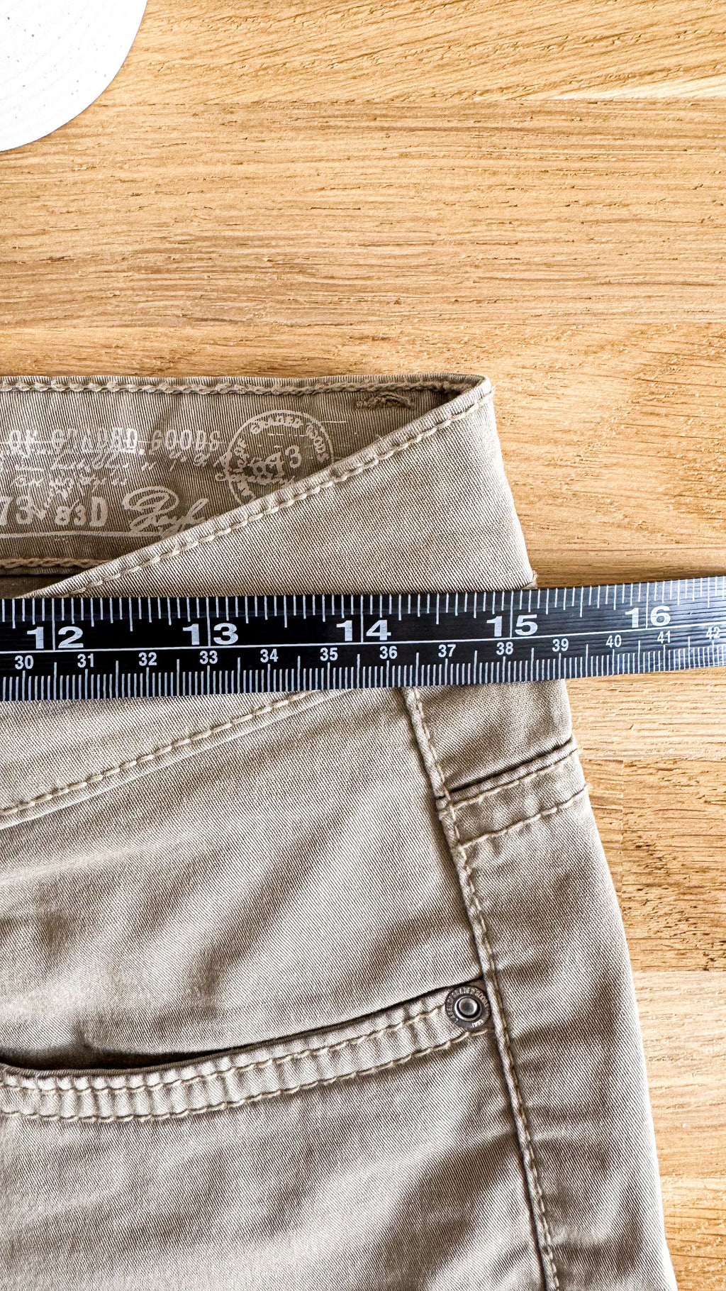 Jean beige coupe droite 38 - H&M L.O.G.G.