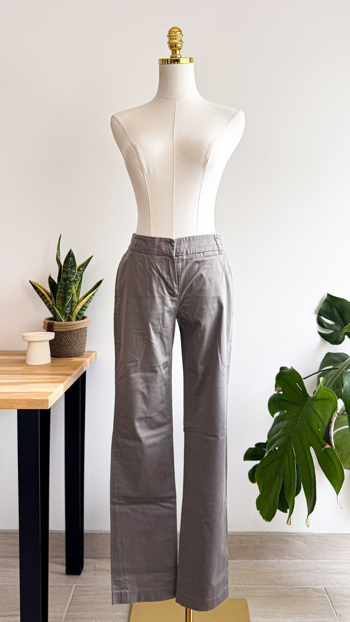 Pantalon droit gris taupe Camaïeu T40 coton stretch casual chic