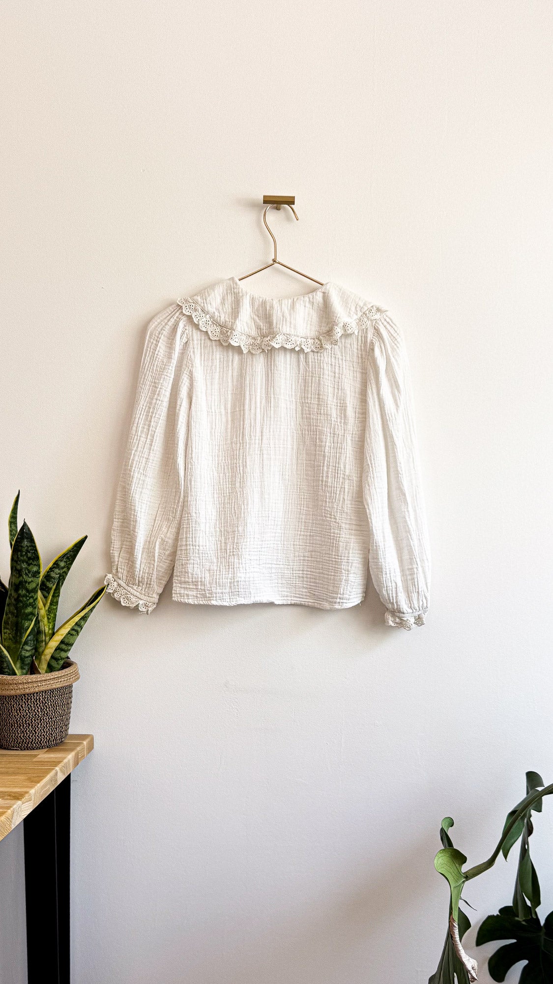 Blouse Kiabi fille 10 ans blanche col volant dentelle