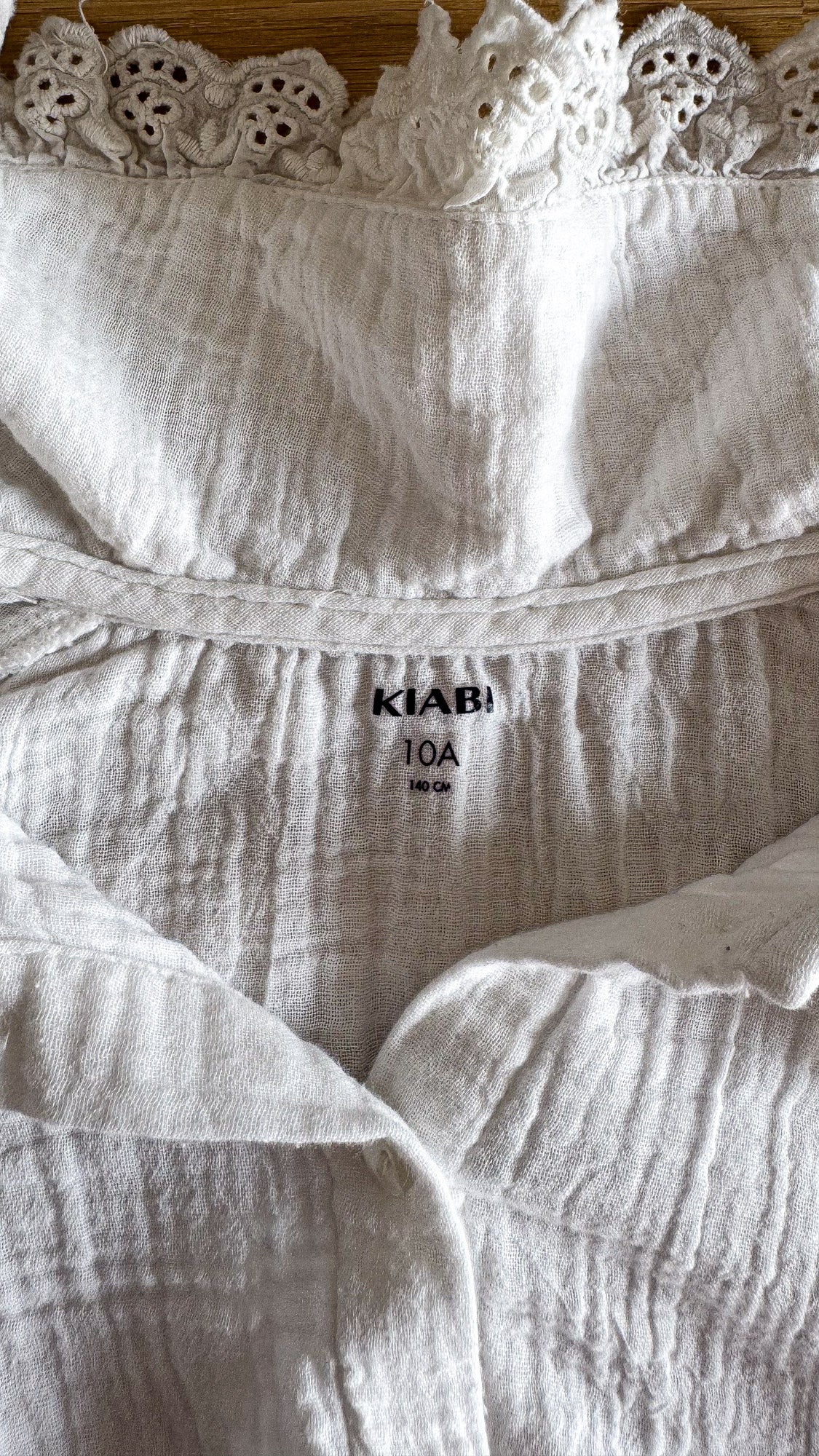 Blouse Kiabi fille 10 ans blanche col volant dentelle