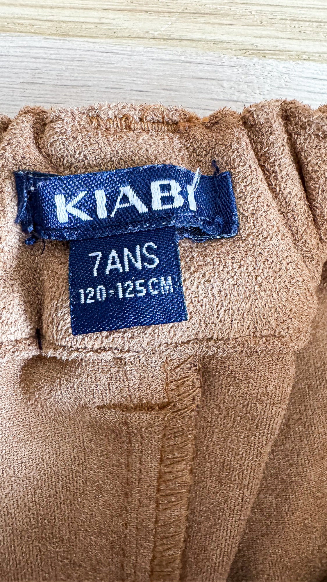 Short suédine Kiabi fille 7 ans 120-125cm camel marron