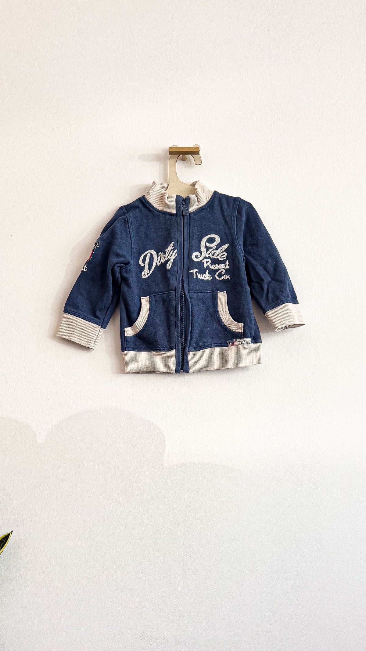 Veste zippée "Dirty Truck Co" bleu marine 6 mois - Pik Ouik