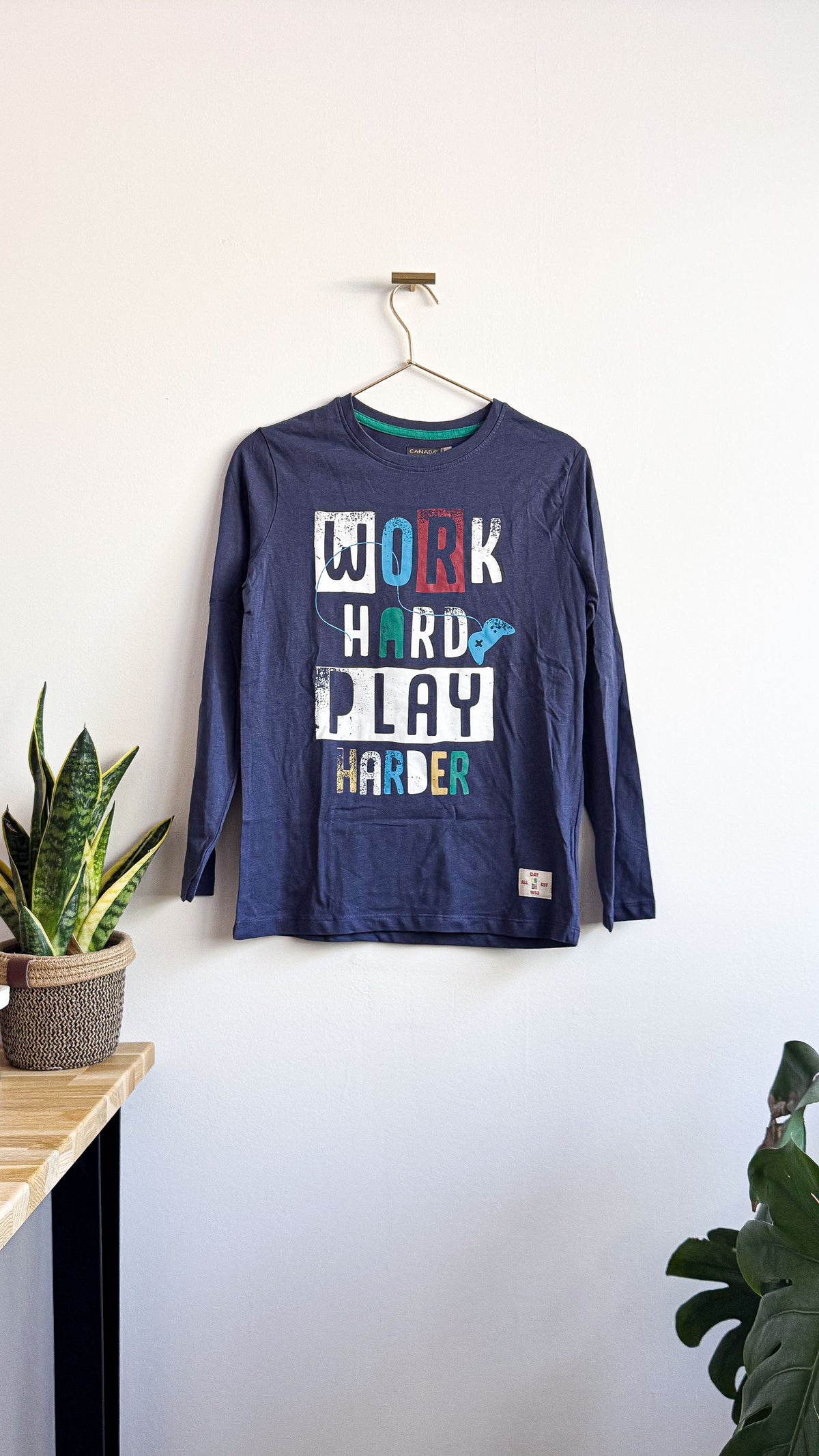 T-shirt ML bleu marine "Work Hard Play Harder" 12 ans - Canada House