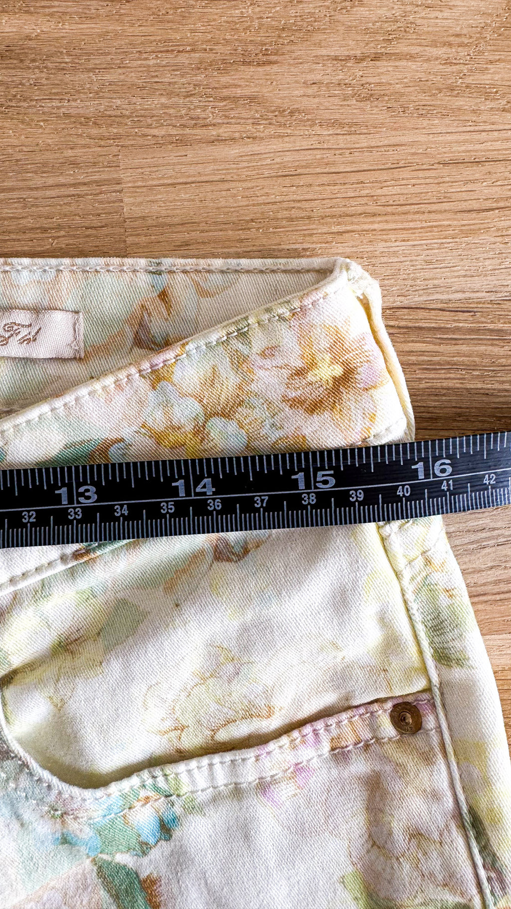 Jean fleuri coupe slim 38 - Zara Woman