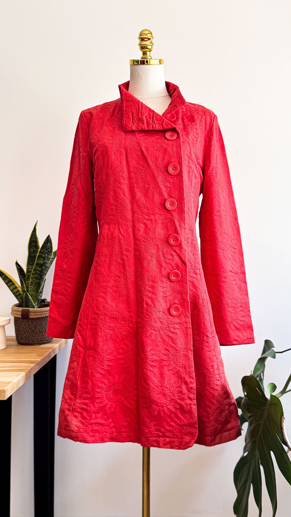 Veste manteau Desigual rouge jacquard boutonnée taille 40