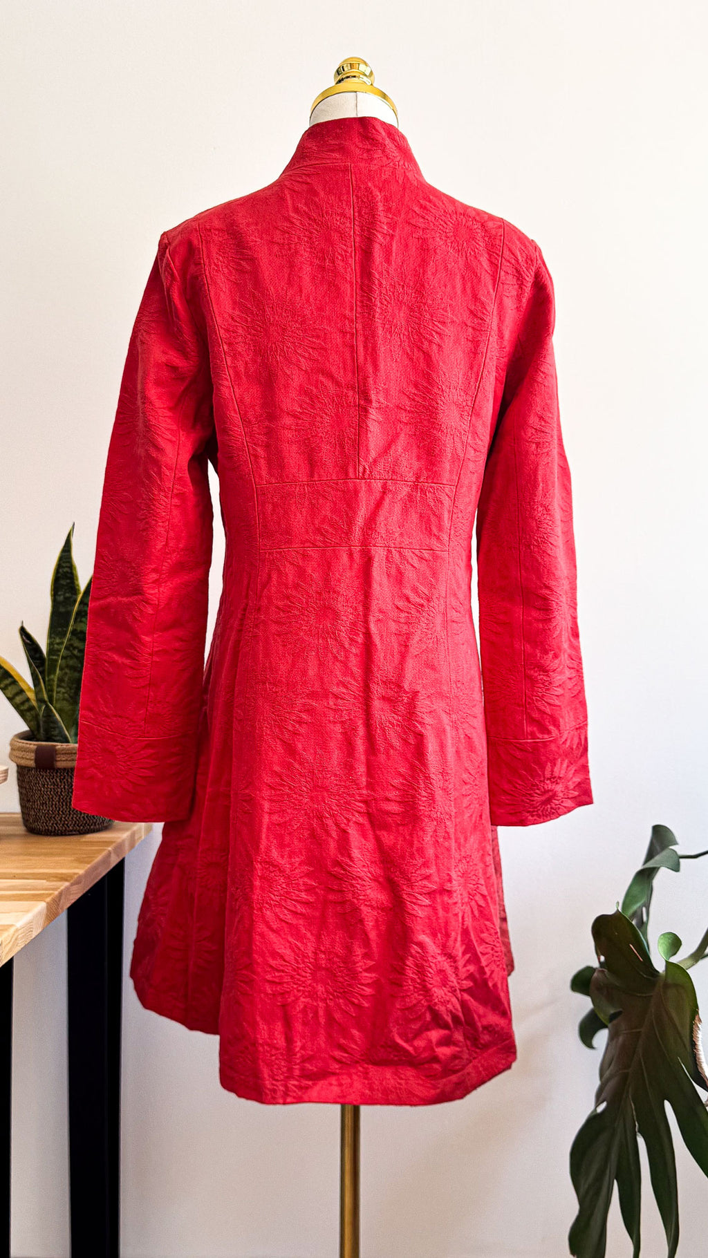 Veste manteau Desigual rouge jacquard boutonnée taille 40