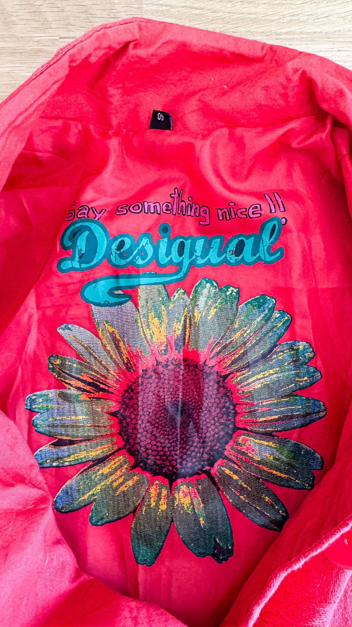 Veste manteau Desigual rouge jacquard boutonnée taille 40