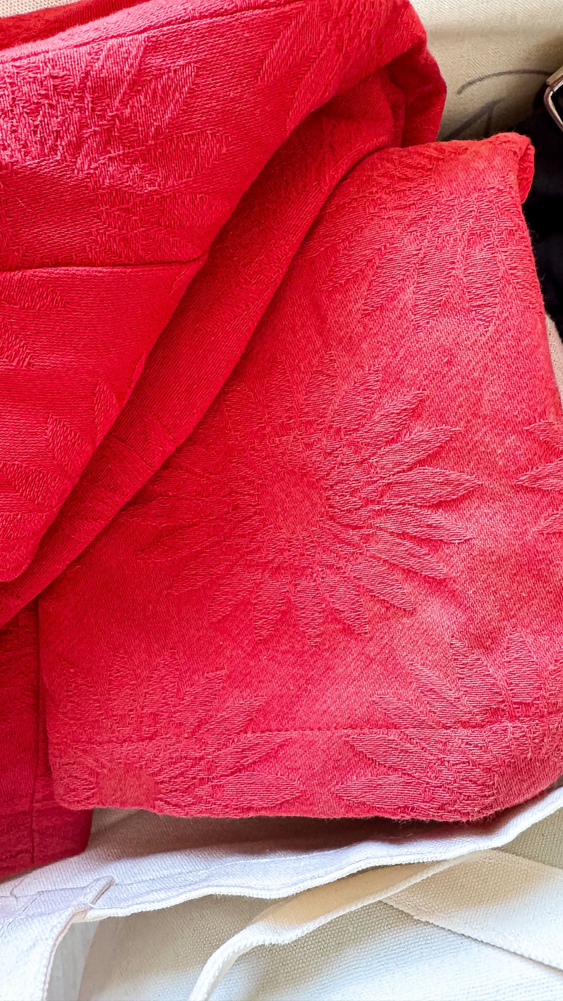 Veste manteau Desigual rouge jacquard boutonnée taille 40