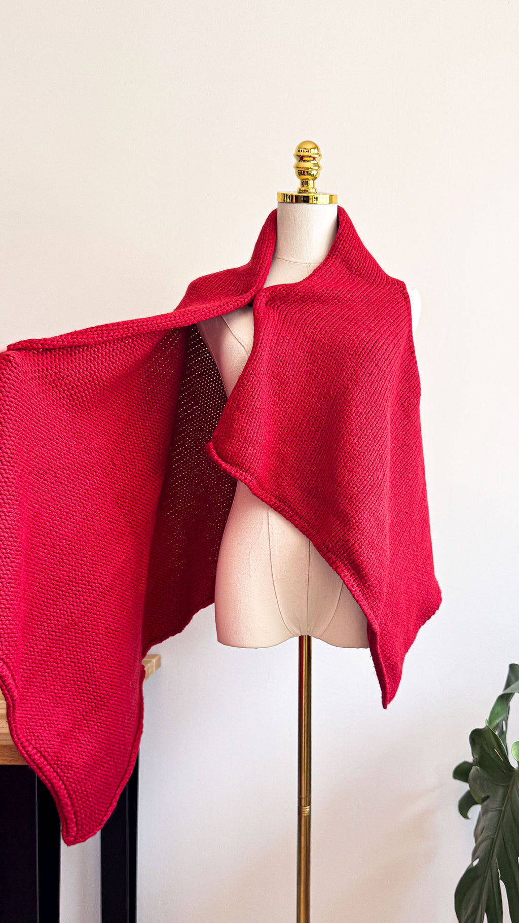 Cape poncho tricot Le Petit Baigneur rouge taille unique