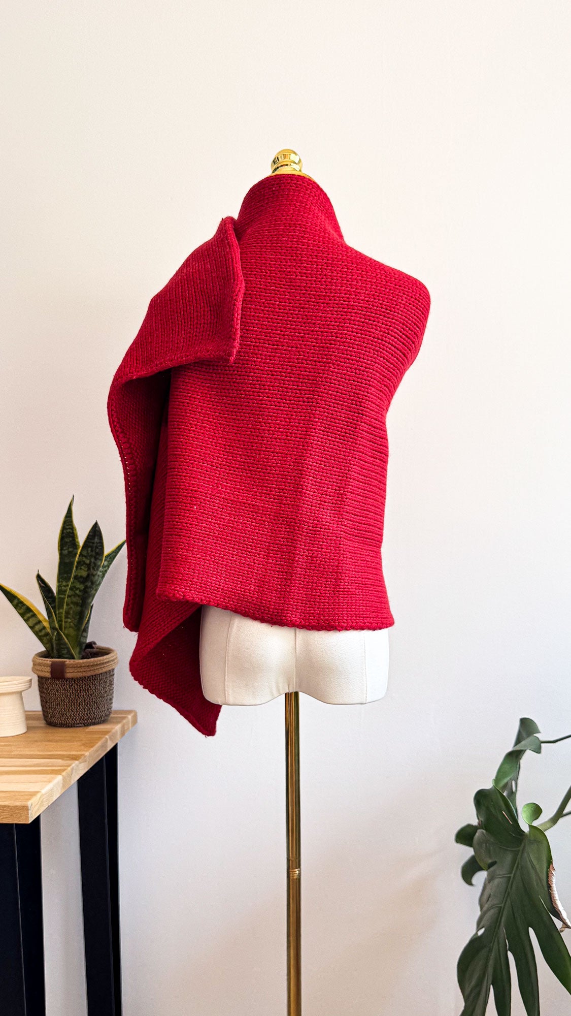 Cape poncho tricot Le Petit Baigneur rouge taille unique