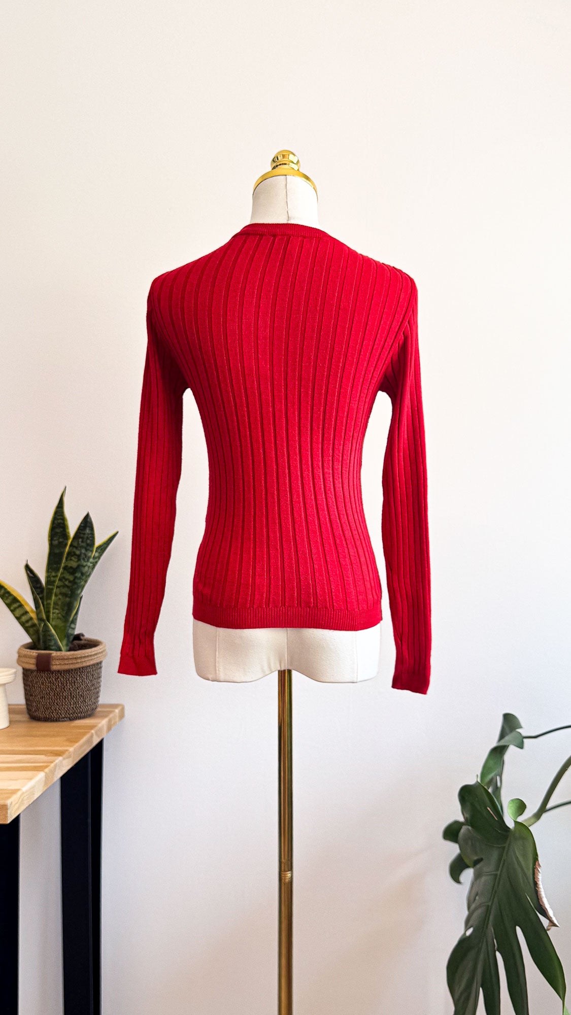 Pull Jennyfer femme M rouge côtelé laçage col V