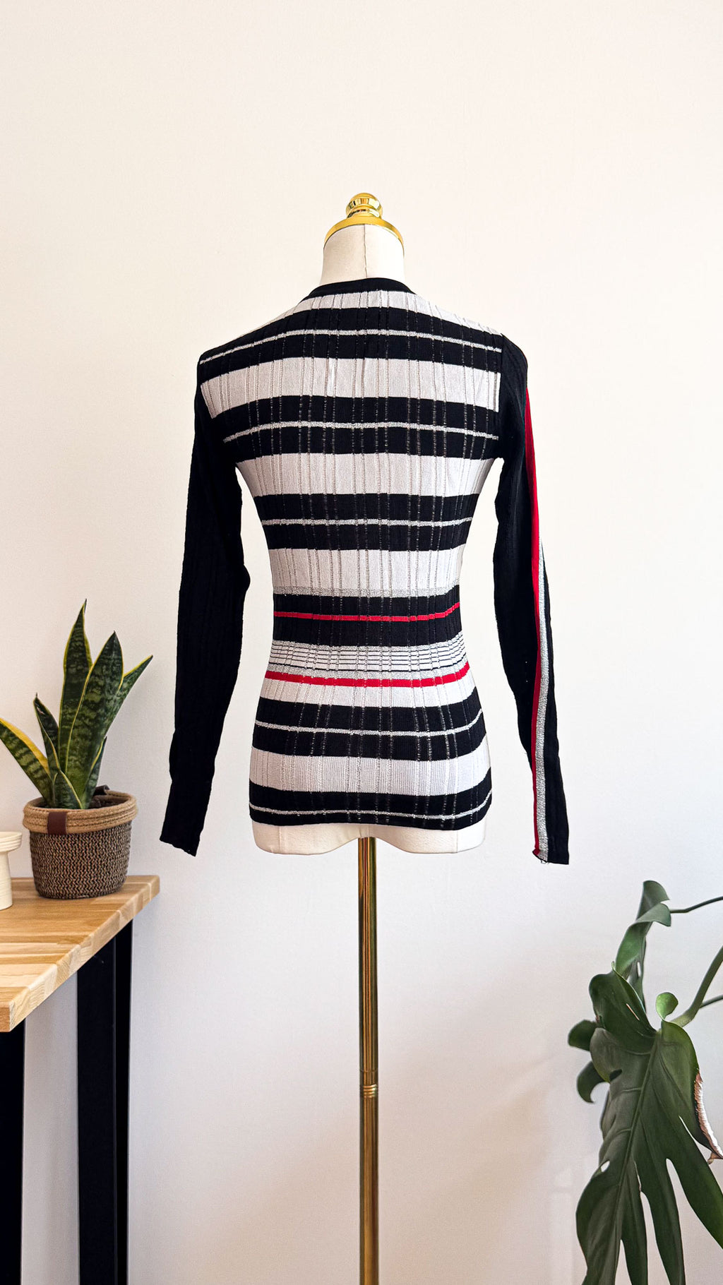 Pull Morgan de Toi rayures argent rouge col V Y2K vintage