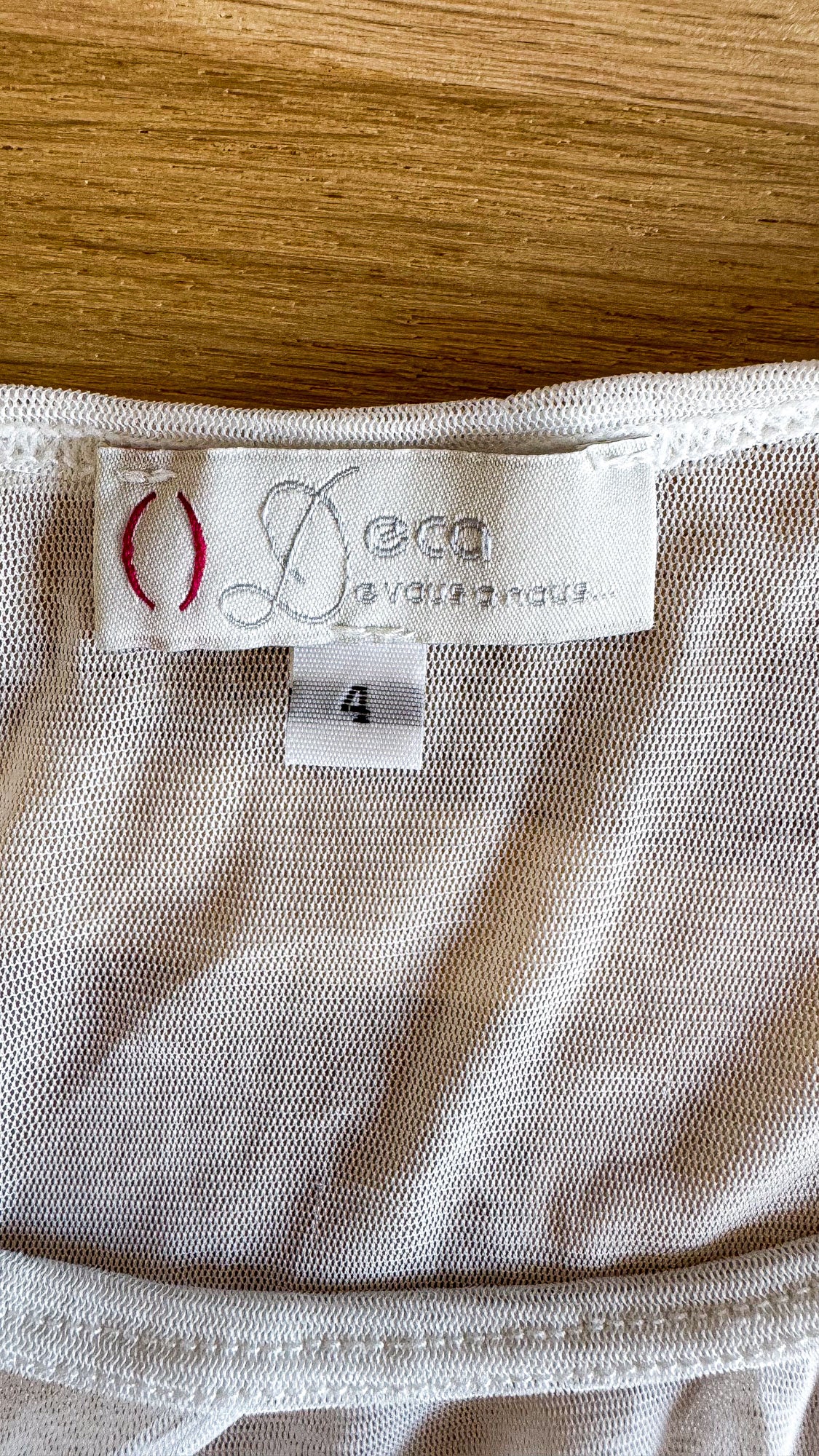 Haut voile blanc Deca taille 4 (~38-40) manches longues