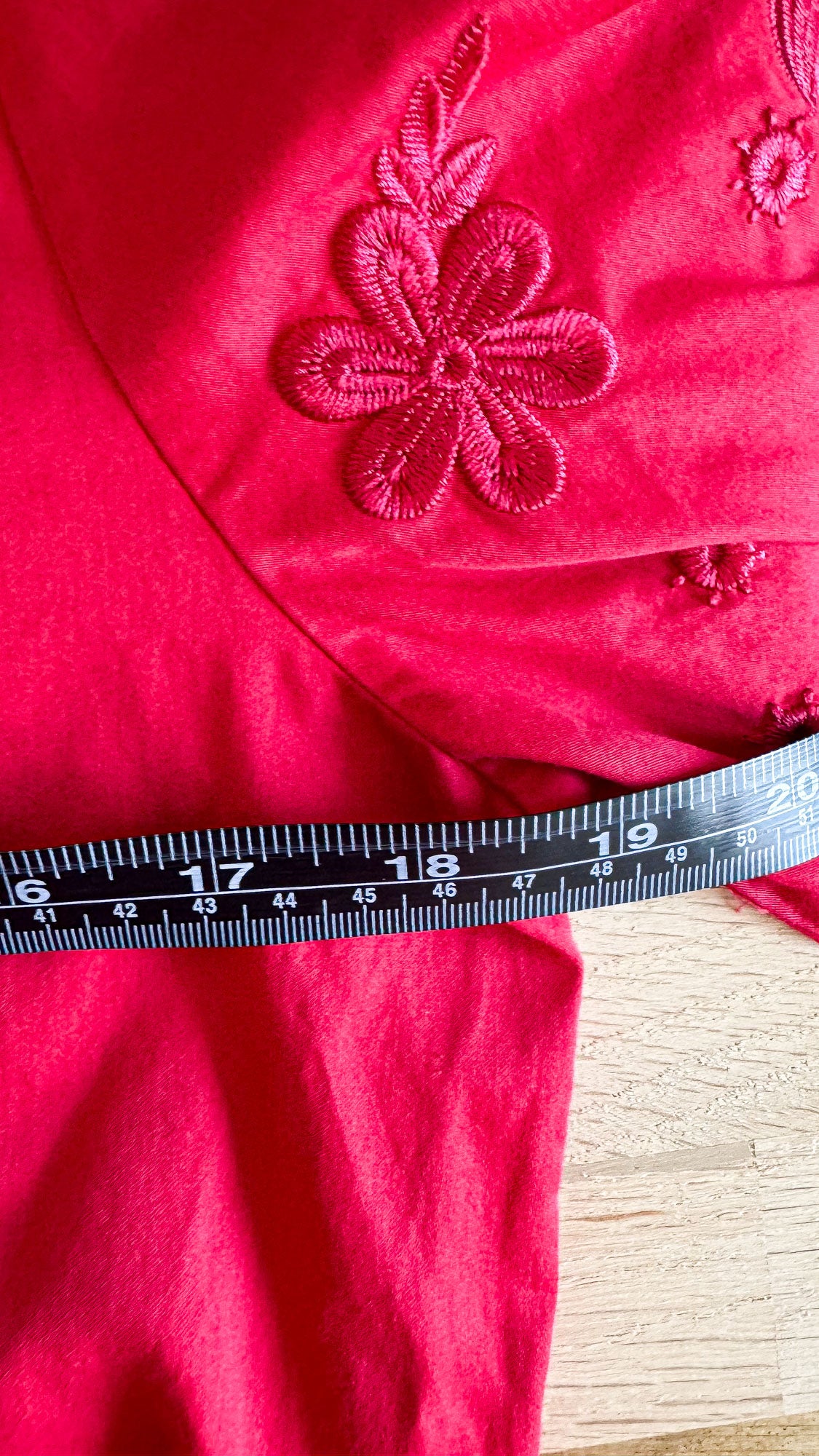 Blouse Lamorena rouge L/42 broderie fleurs manches