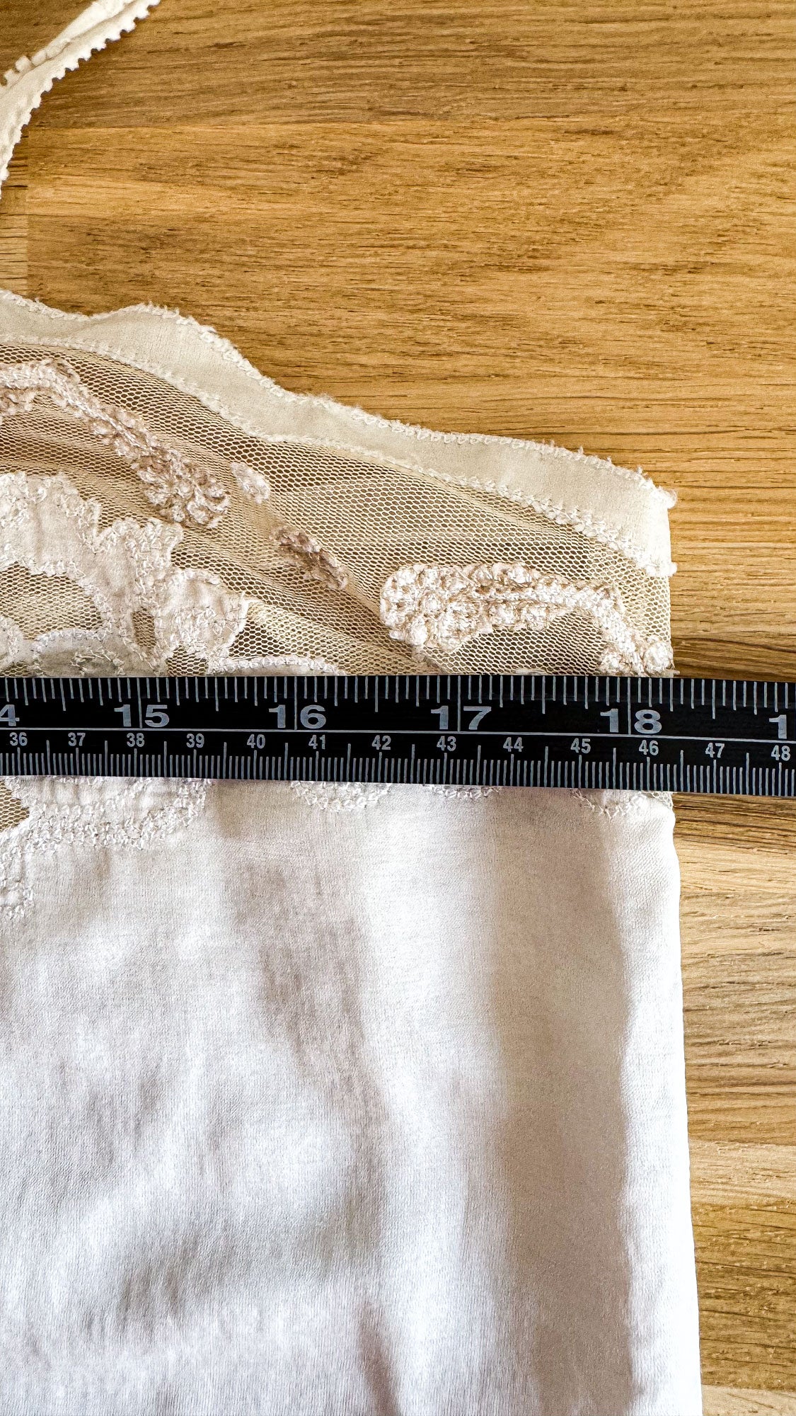 Débardeur Twin Set crème dentelle L soie fine romantique