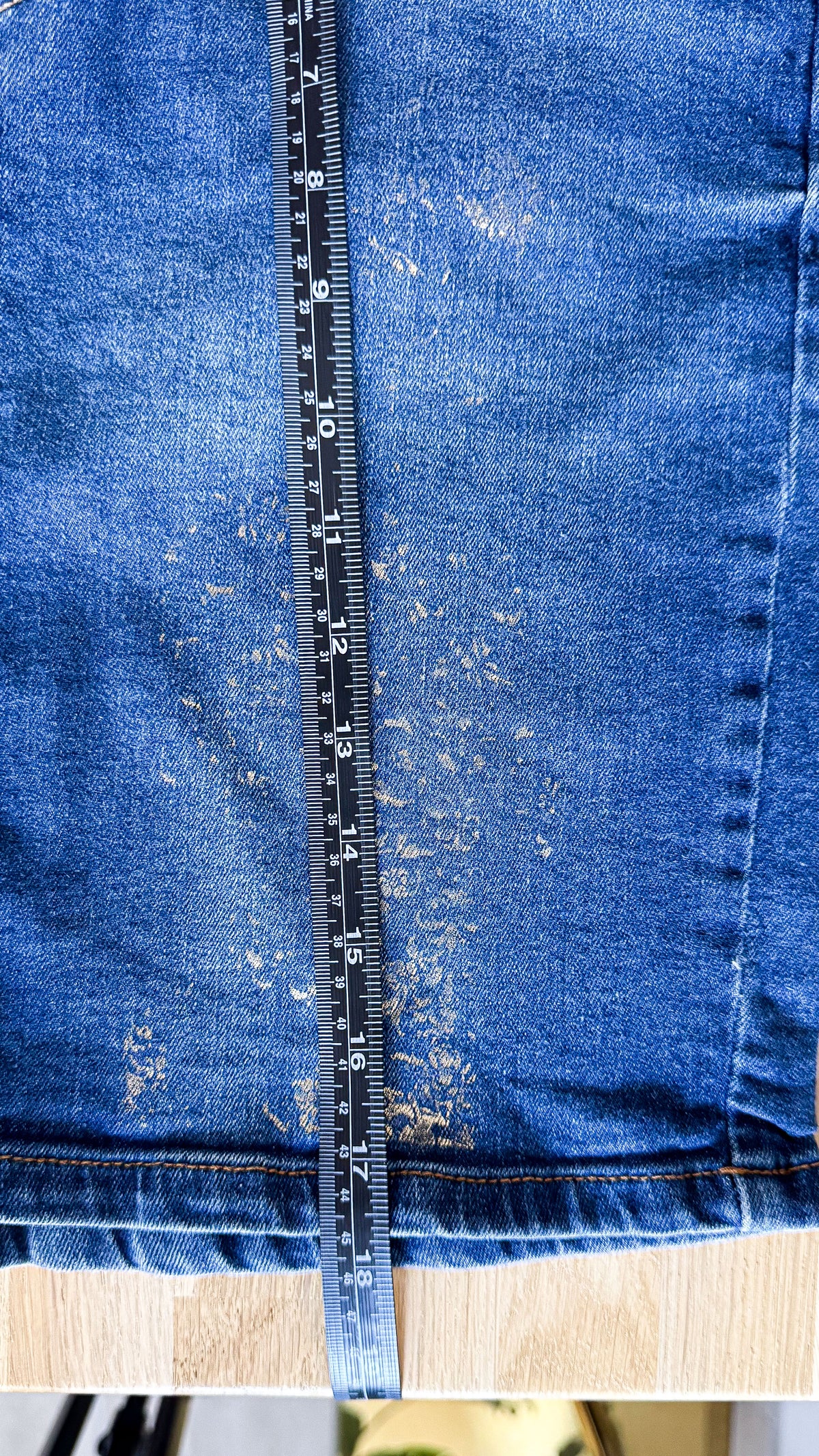Jupe jean sequins bordeaux brodée dorée 40 - Desigual