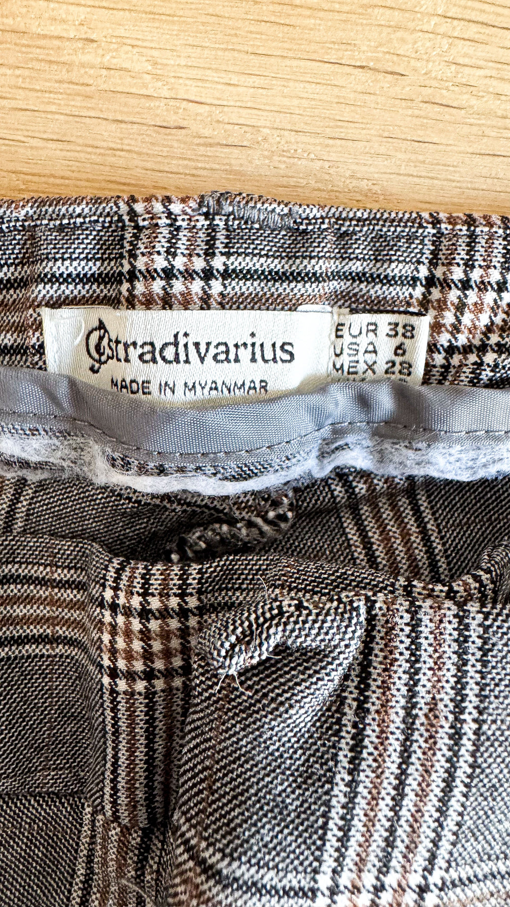 Pantalon carreaux évasé 38 - Stradivarius