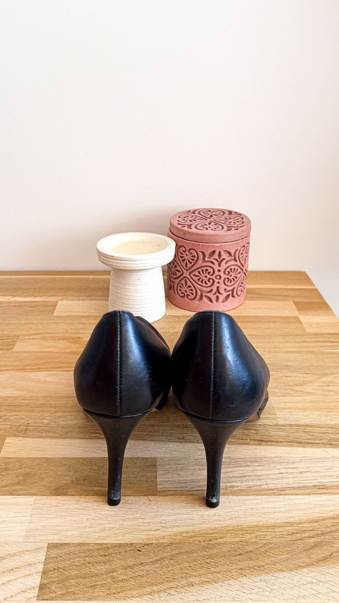 Escarpins noirs cuir bout rond 38 - San Marina