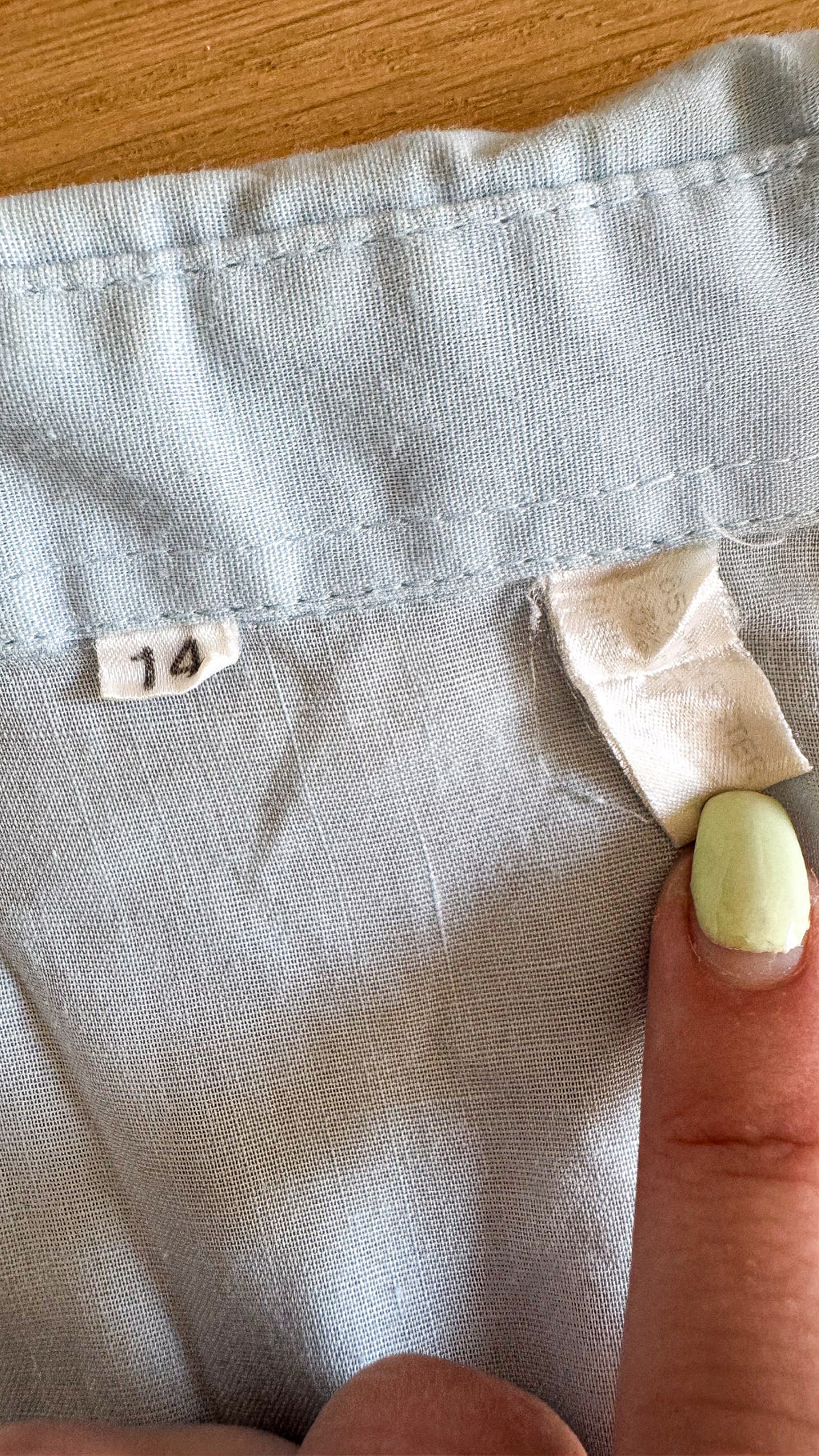 Chemise bleu ciel vintage taille 14 ans XS