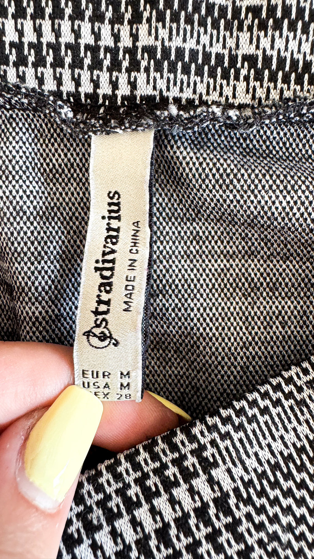 Jupe-short pied de poule volant M - Stradivarius